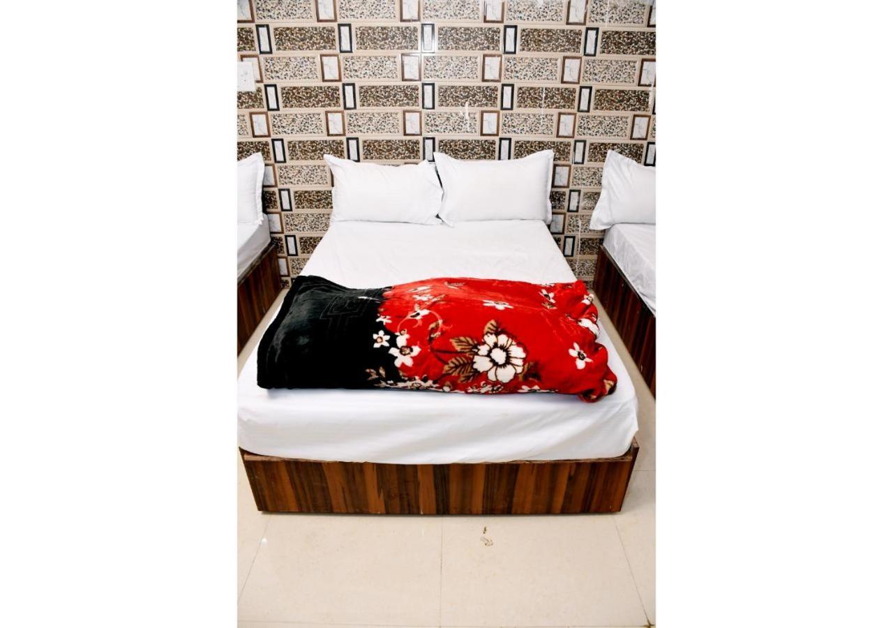 Basāri Tirupati Balaji Inn Bageshwar Dham מראה חיצוני תמונה